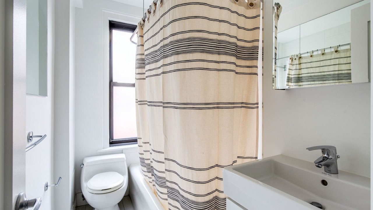 Photo of Bathroom in Sutton Place