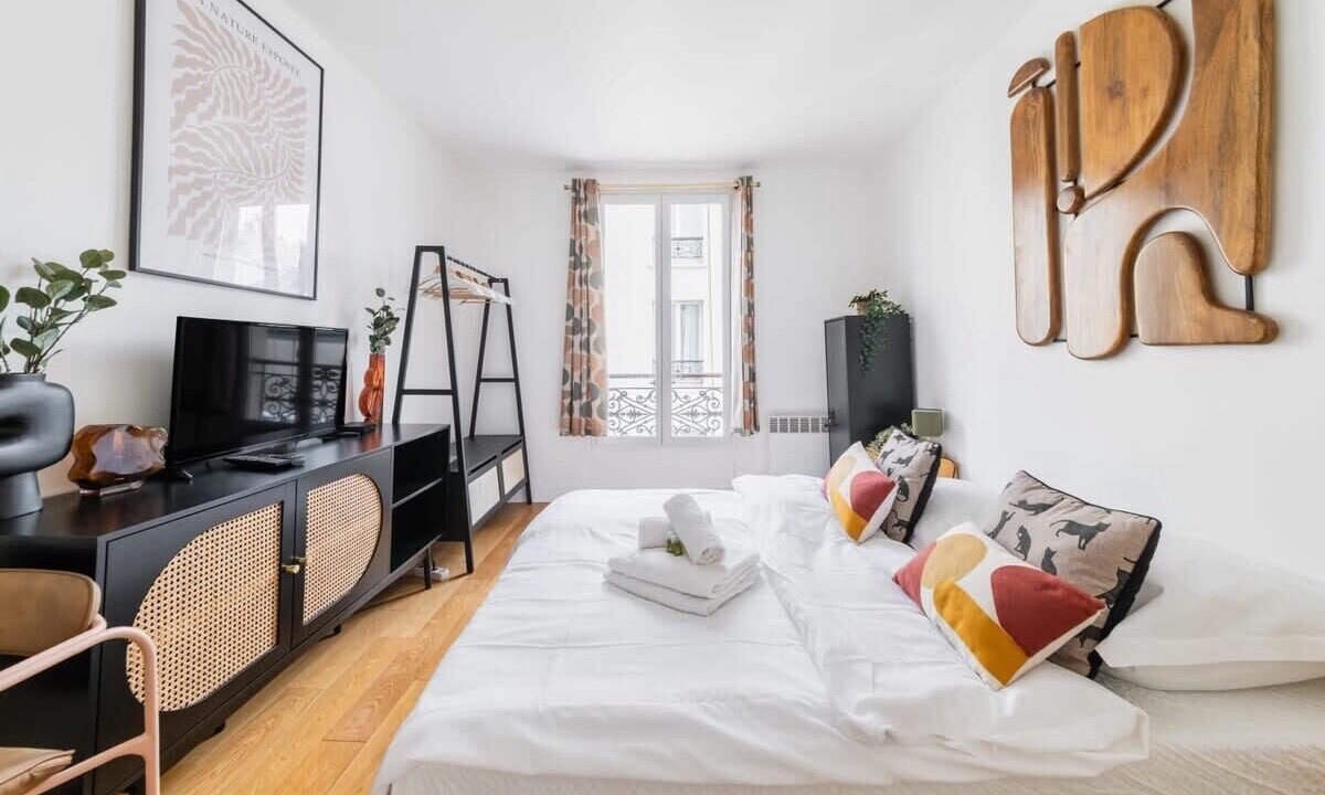Photo of Bedroom in Hopital Saint-Louis