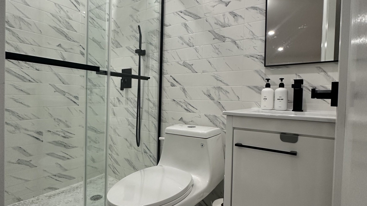 Photo of Bathroom in Bedford-Stuyvesant