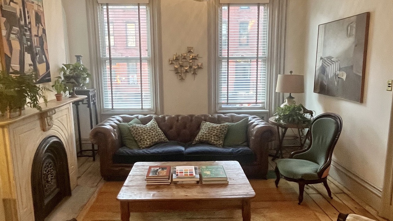 Photo of Livingroom in Greenpoint
