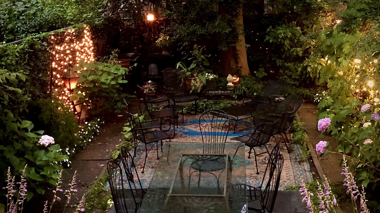 Photo of Outdoor in Upper Manhattan