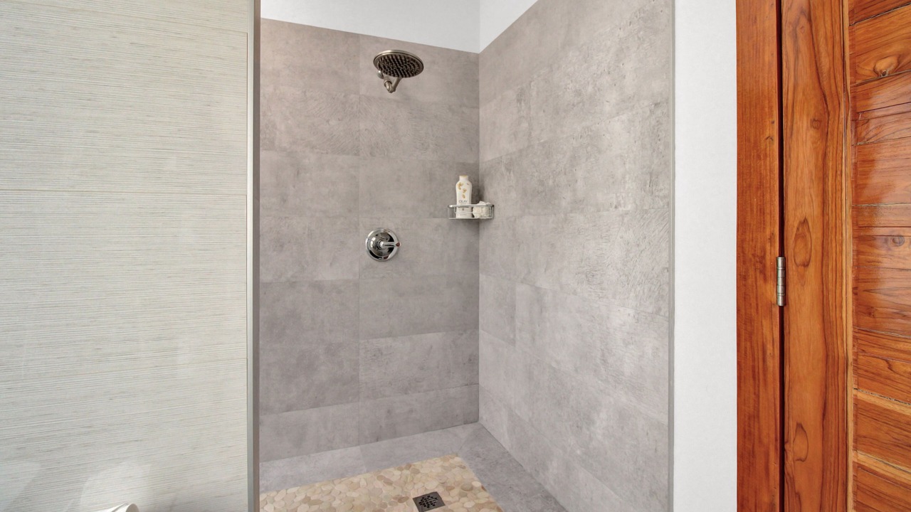 Photo of Bathroom in Nassau