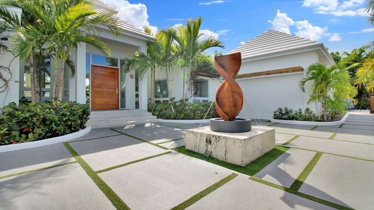 Photo of Outdoor in Nassau