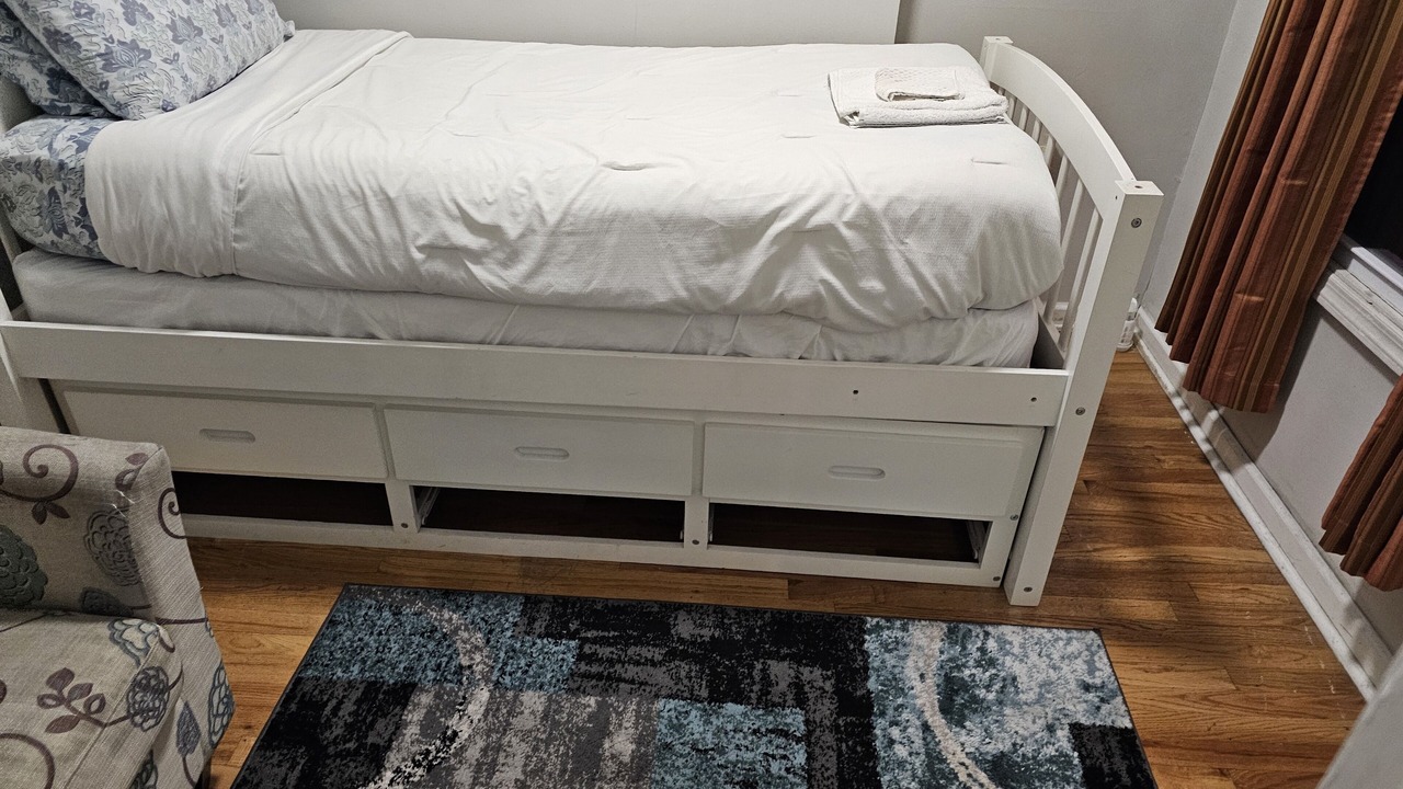 Photo of Bedroom in Ocean Hill