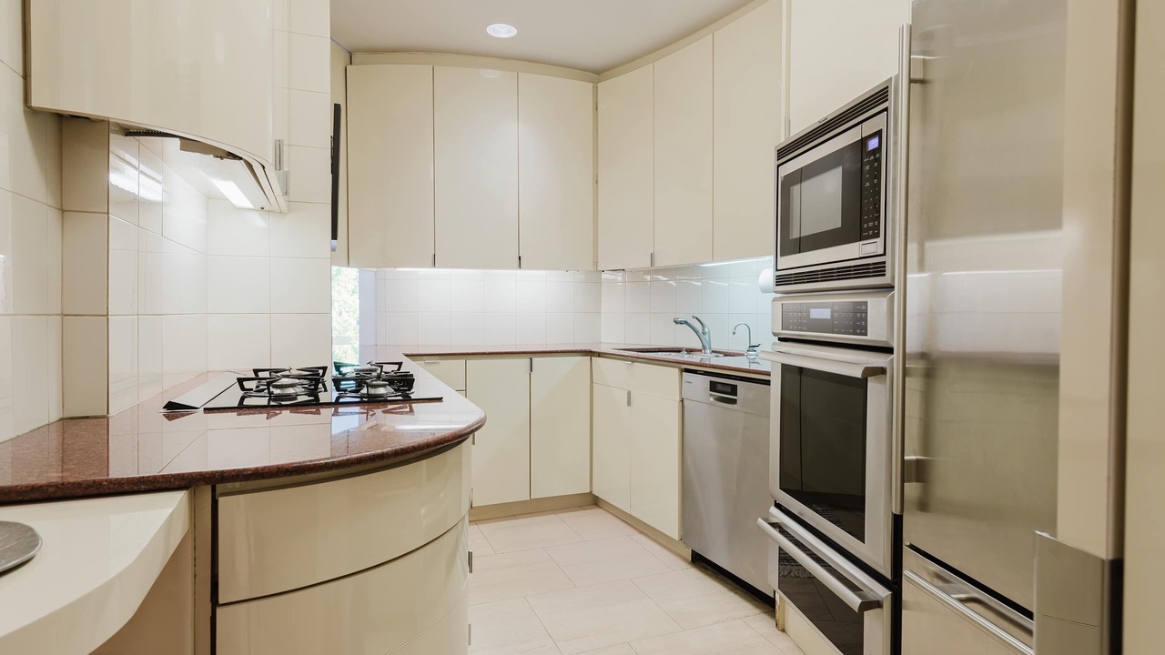 Photo of Kitchen in Turtle Bay