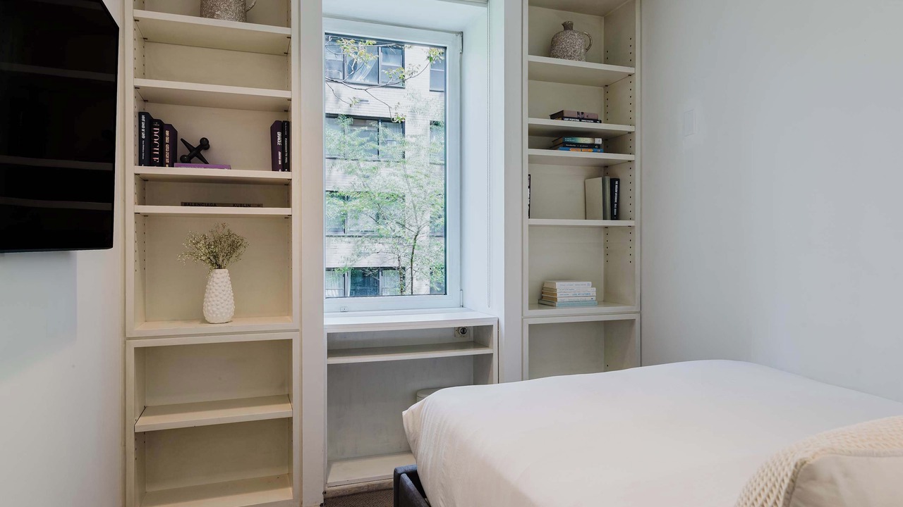 Photo of Bedroom in Turtle Bay
