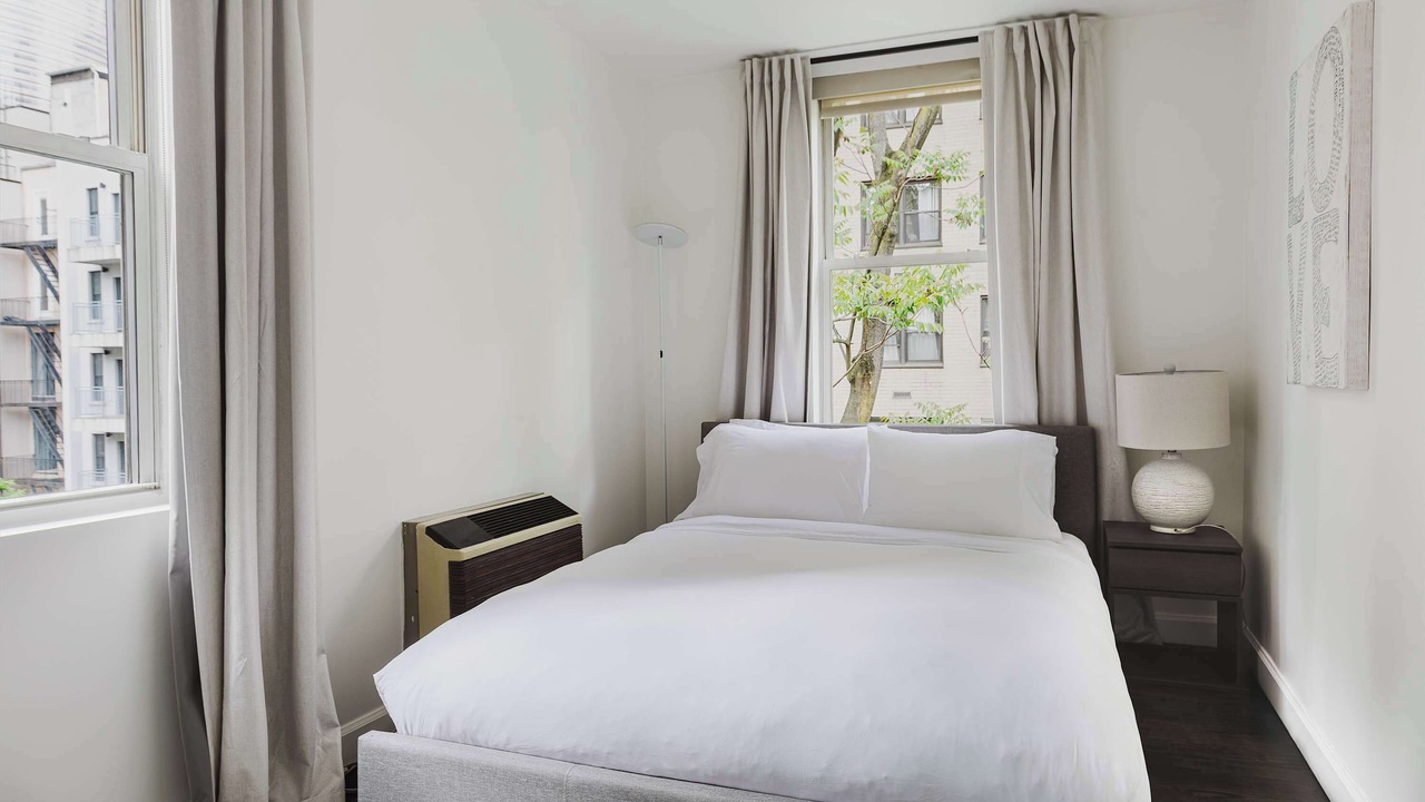 Photo of Bedroom in Turtle Bay
