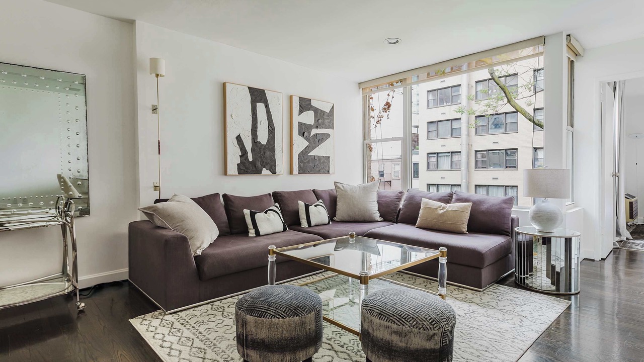 Photo of Livingroom in Turtle Bay