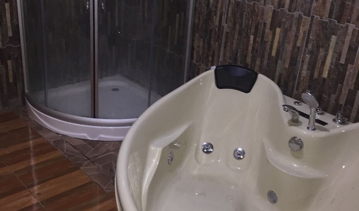 Photo of Bathroom in Caribbean Estates