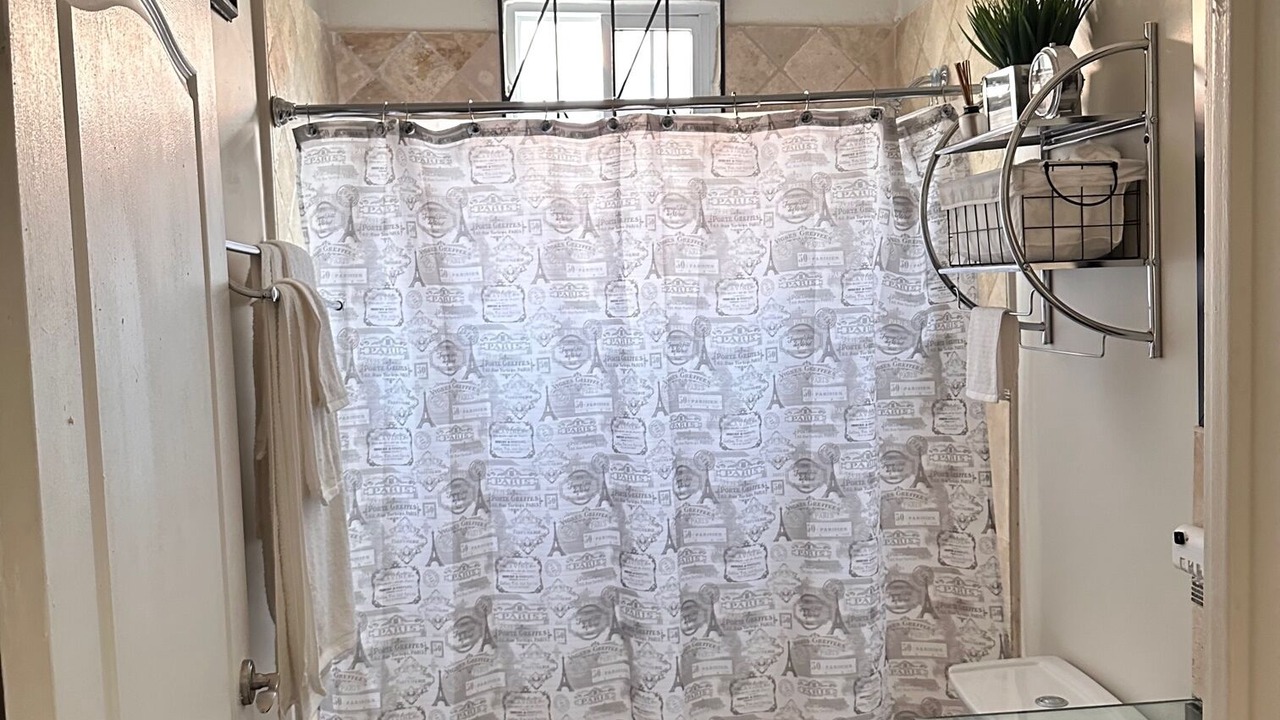 Photo of Bathroom in Caribbean Estates