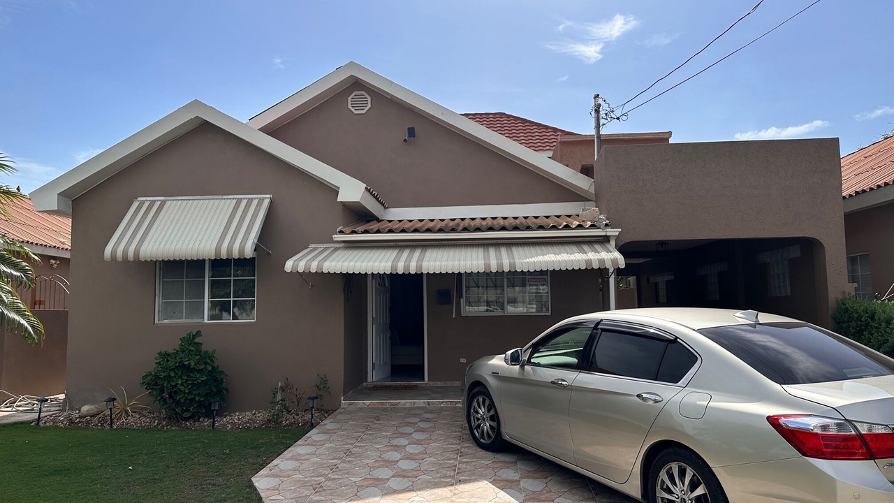 Photo of Outdoor in Caribbean Estates