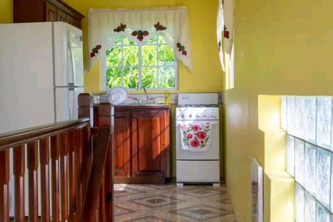 Photo of Kitchen in Caribbean Estates