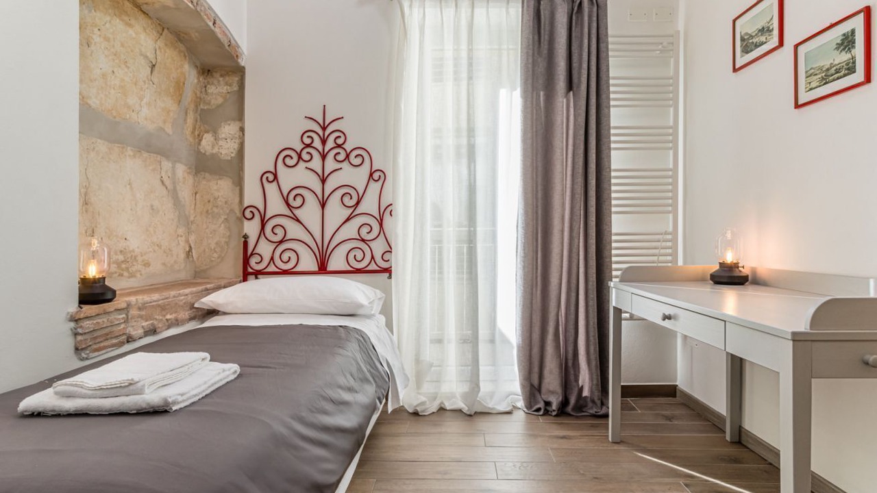 Photo of Bedroom in Verona City Centre