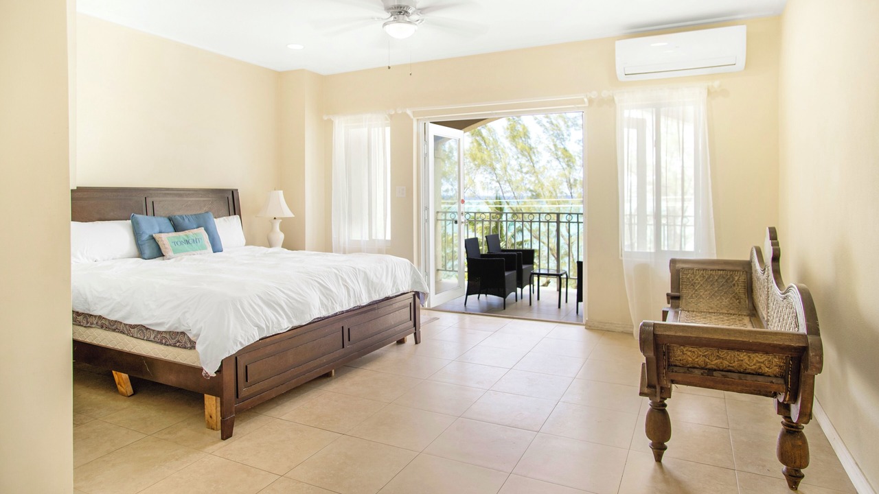 Photo of Bedroom in Nassau