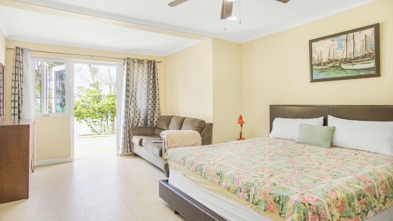 Photo of Bedroom in Nassau