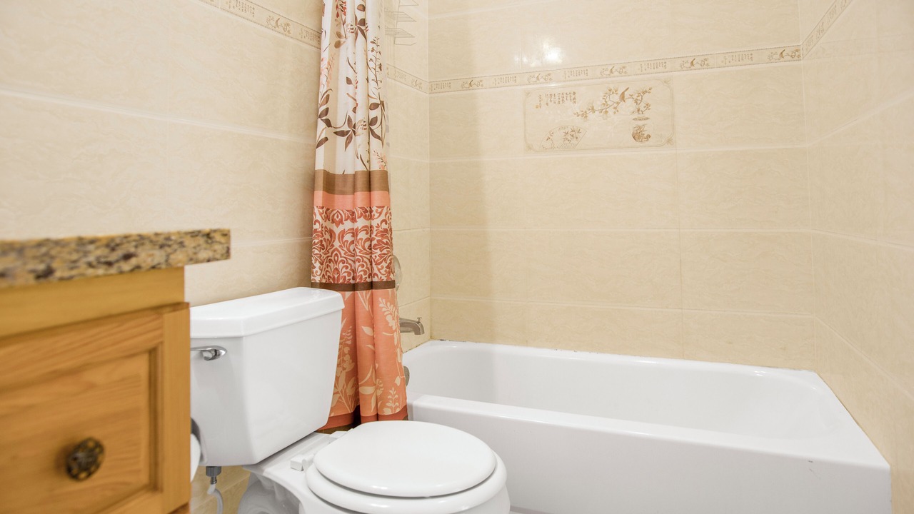 Photo of Bathroom in Nassau