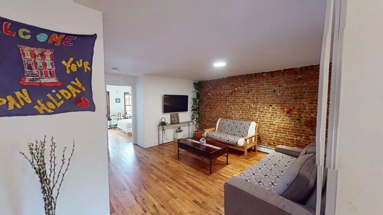 Photo of Livingroom in Ocean Hill