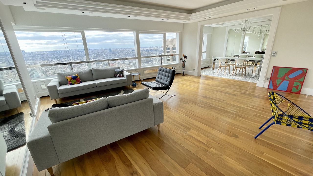 Photo of Livingroom in 15th Arrondissement