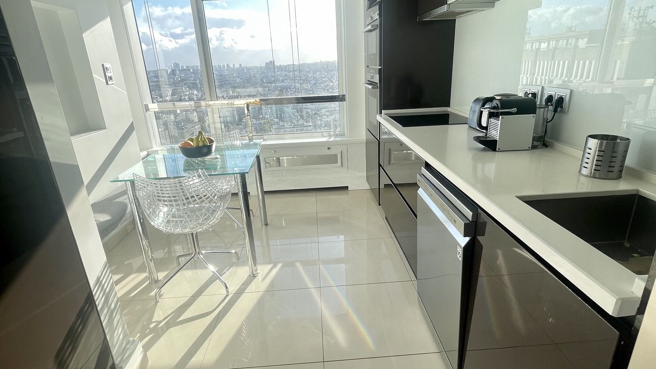 Photo of Kitchen in 15th Arrondissement