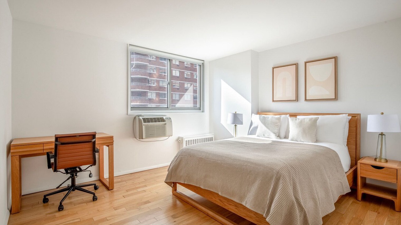 Photo of Bedroom in Kips Bay
