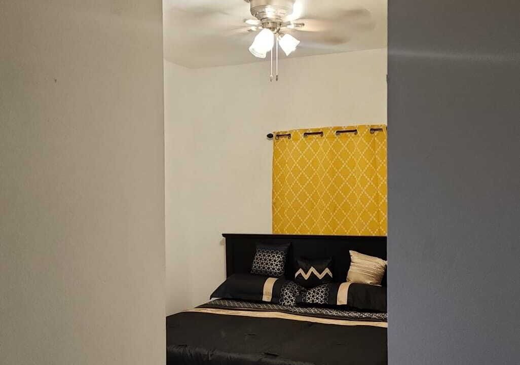 Photo of Bedroom in Bahamas Terrace