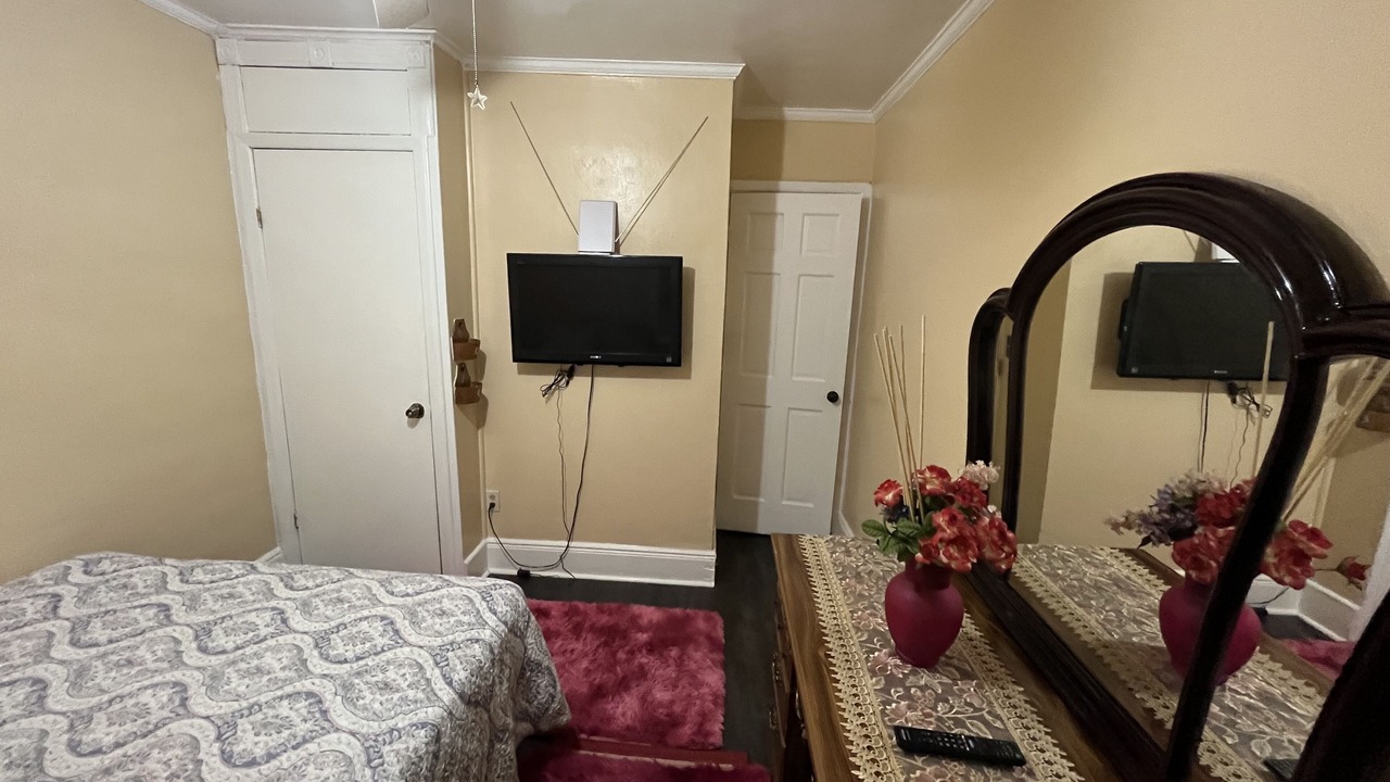 Photo of Bedroom in Flatlands