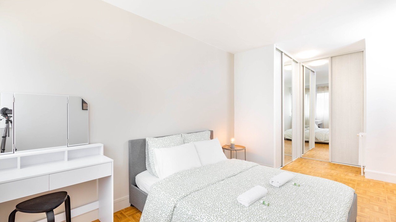 Photo of Bedroom in Fontenay-aux-Roses