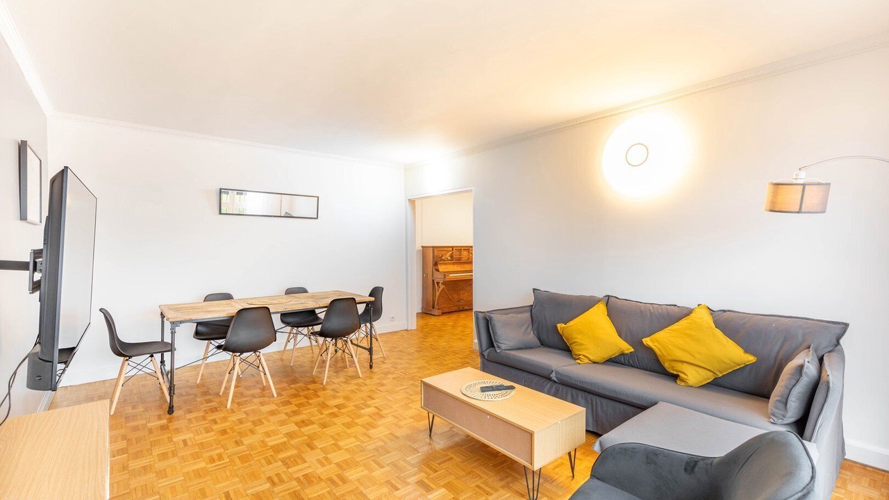 Photo of Livingroom in Fontenay-aux-Roses