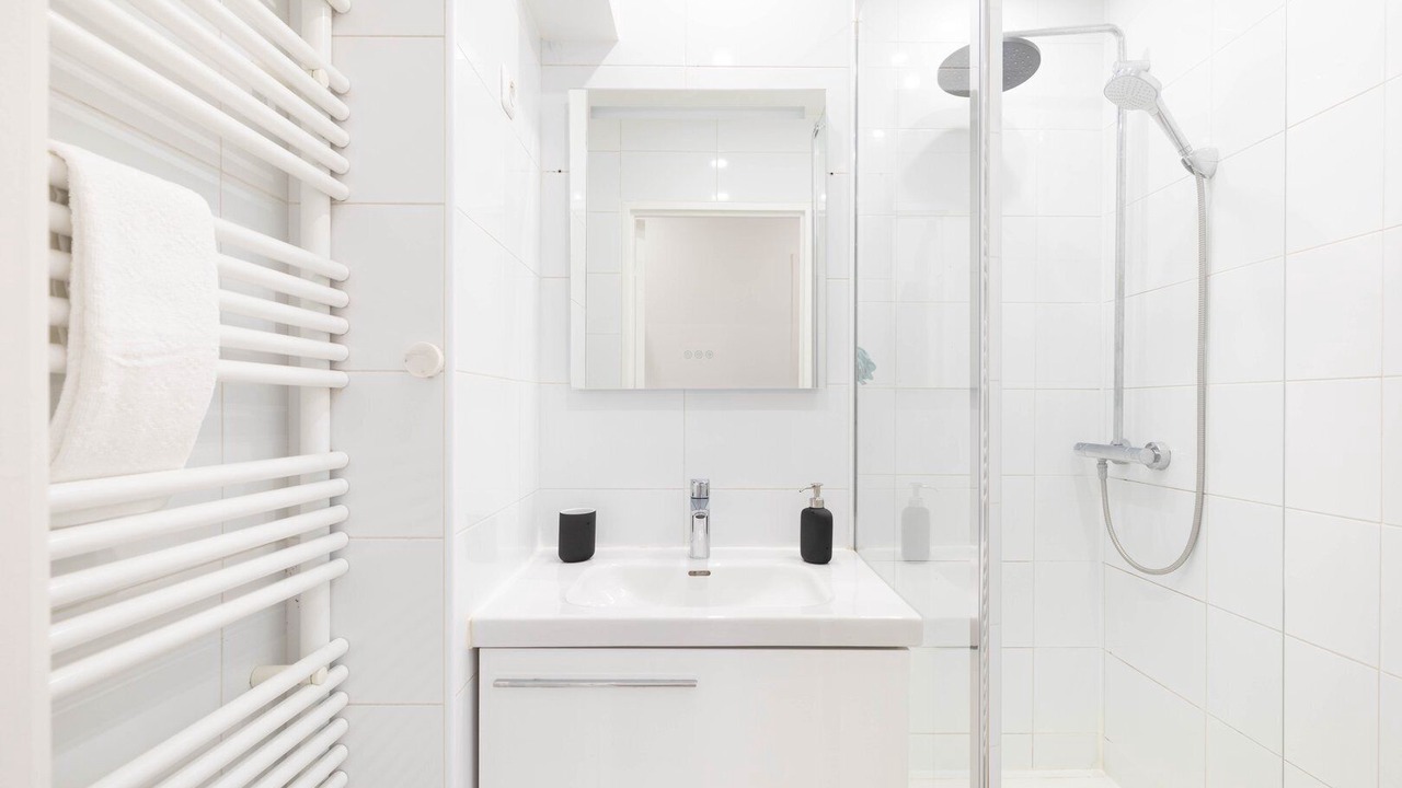 Photo of Bathroom in Fontenay-aux-Roses