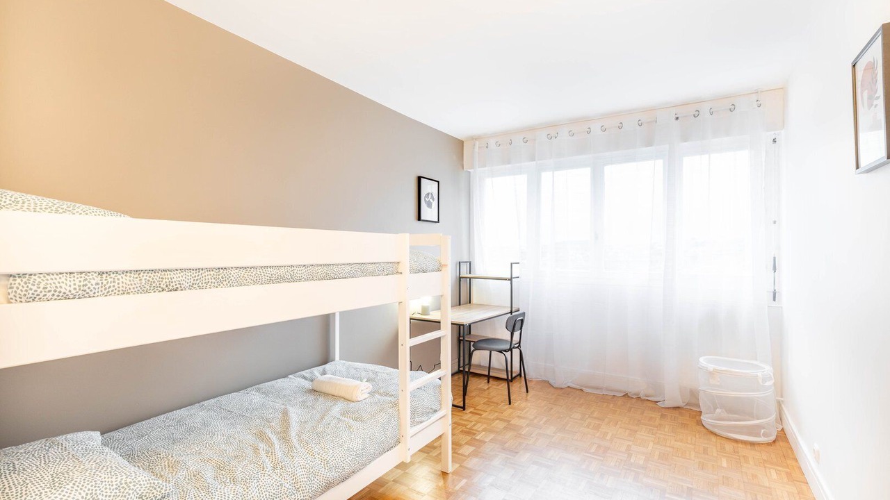 Photo of Bedroom in Fontenay-aux-Roses