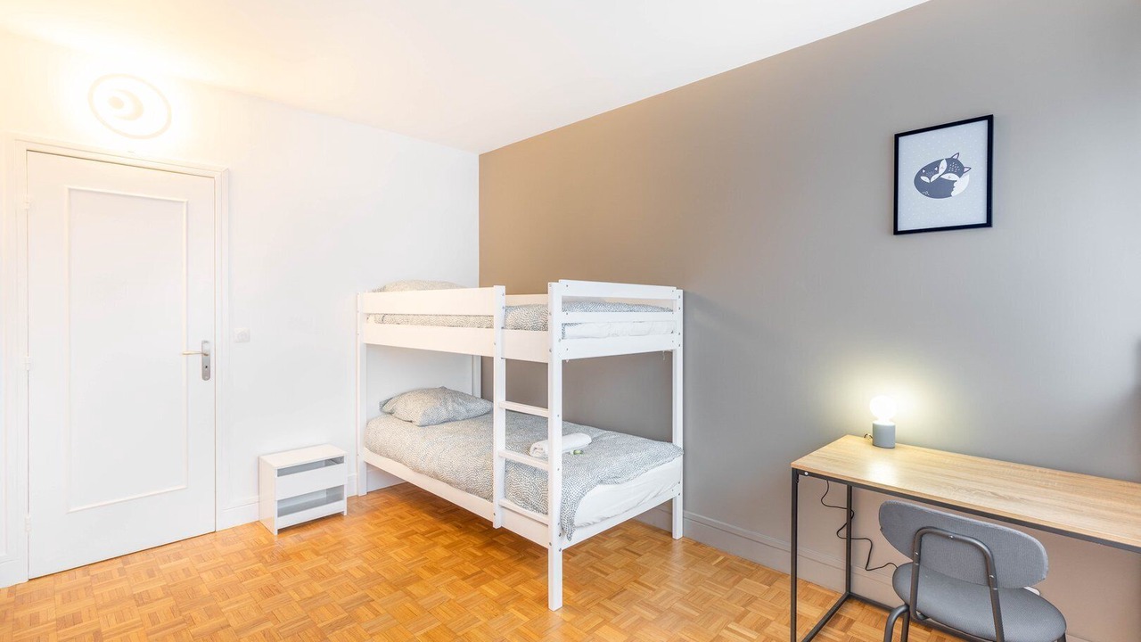 Photo of Bedroom in Fontenay-aux-Roses