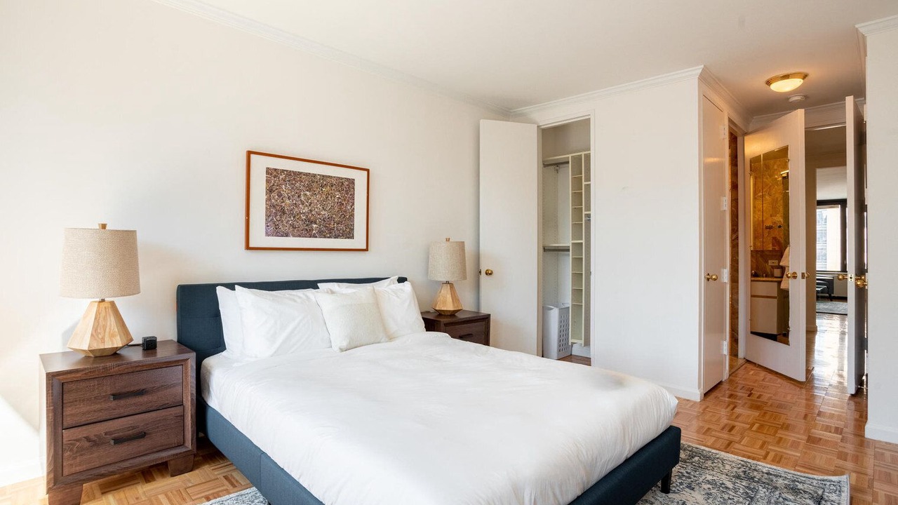 Photo of Bedroom in Sutton Place