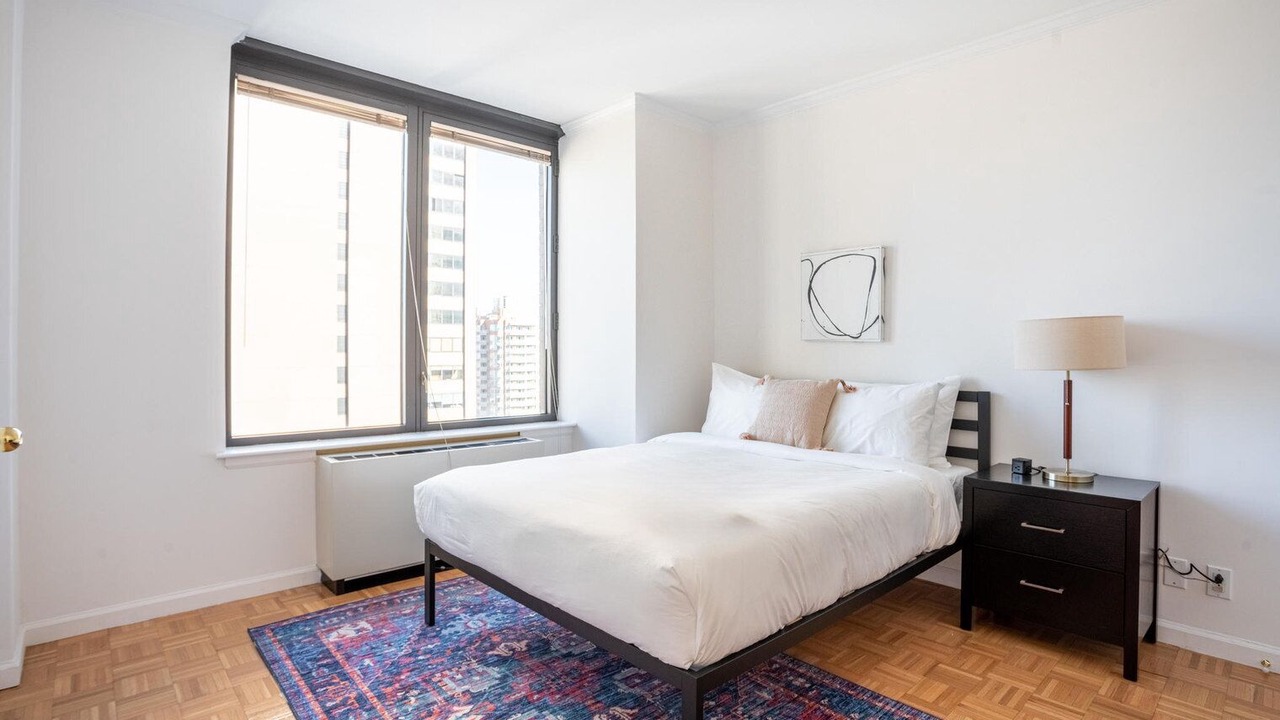 Photo of Bedroom in Sutton Place