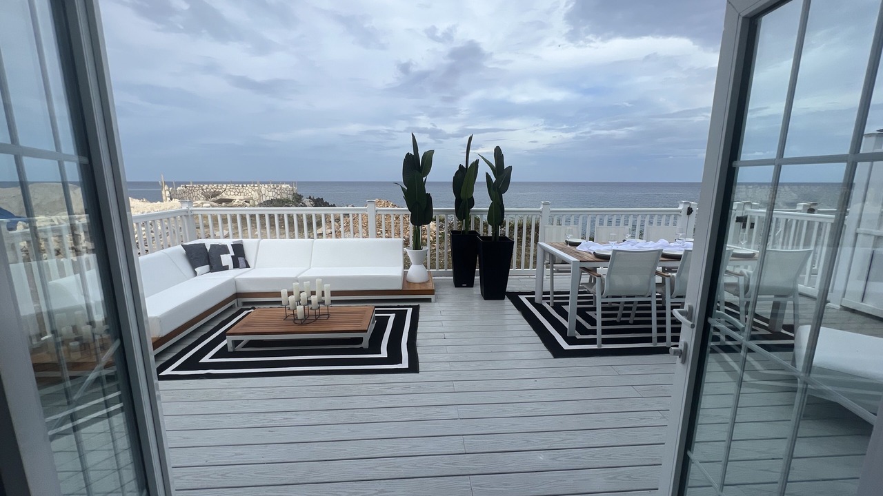 Photo of Outdoor in Little Bay