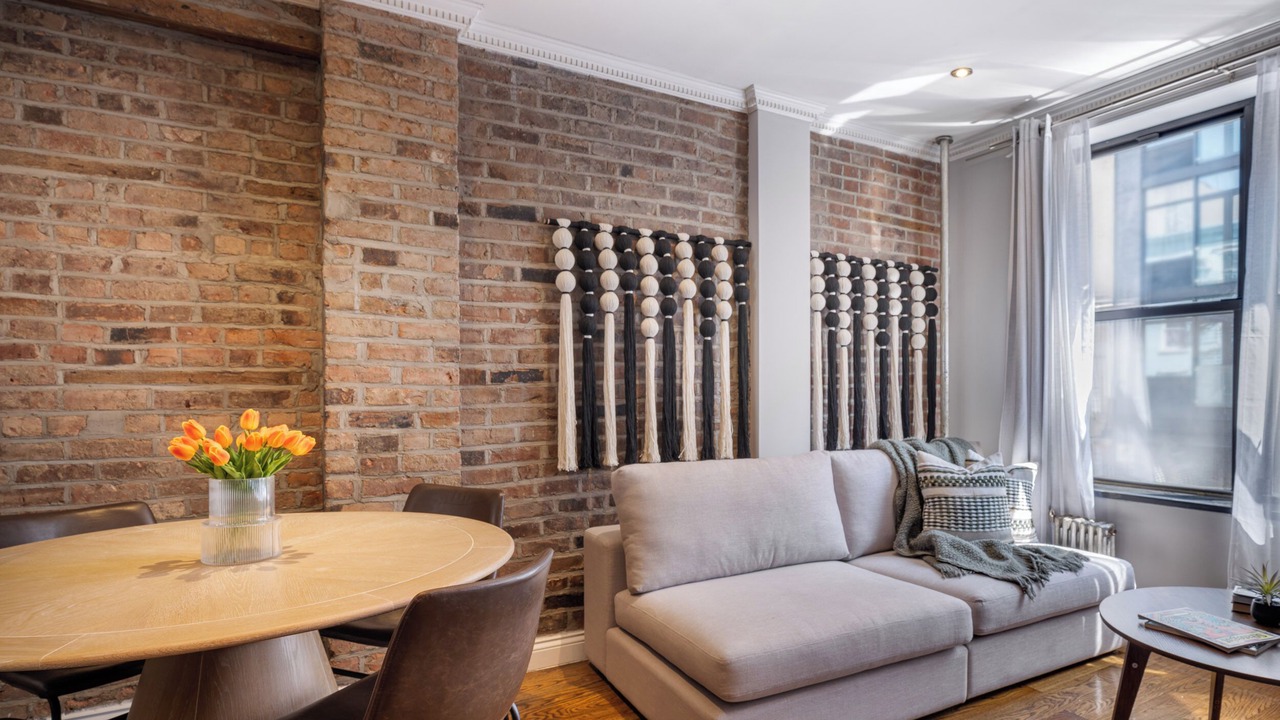 Photo of Livingroom in Bowery