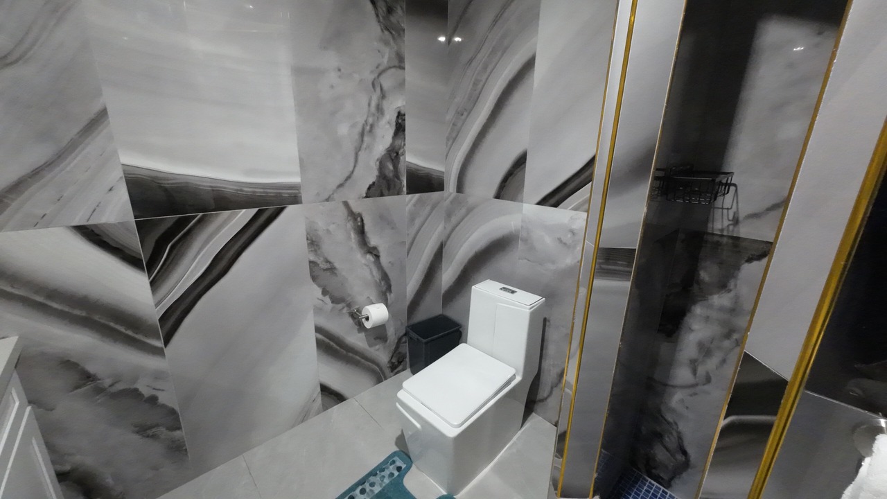 Photo of Bathroom in Rokers Point