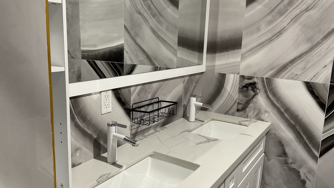 Photo of Bathroom in Rokers Point
