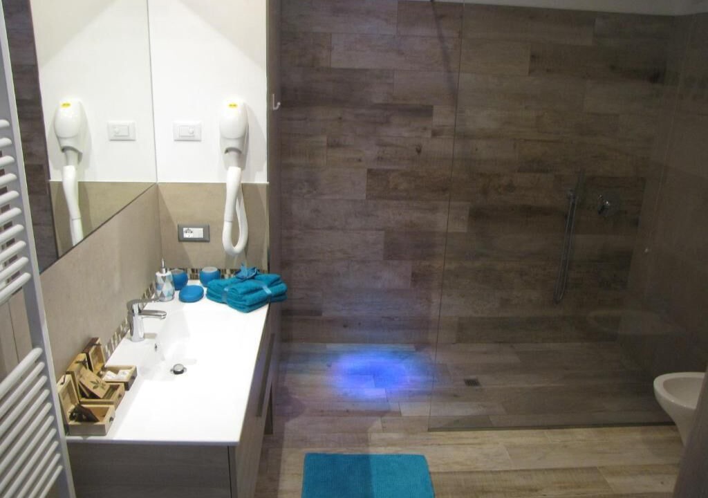 Photo of Bathroom in Magugnago