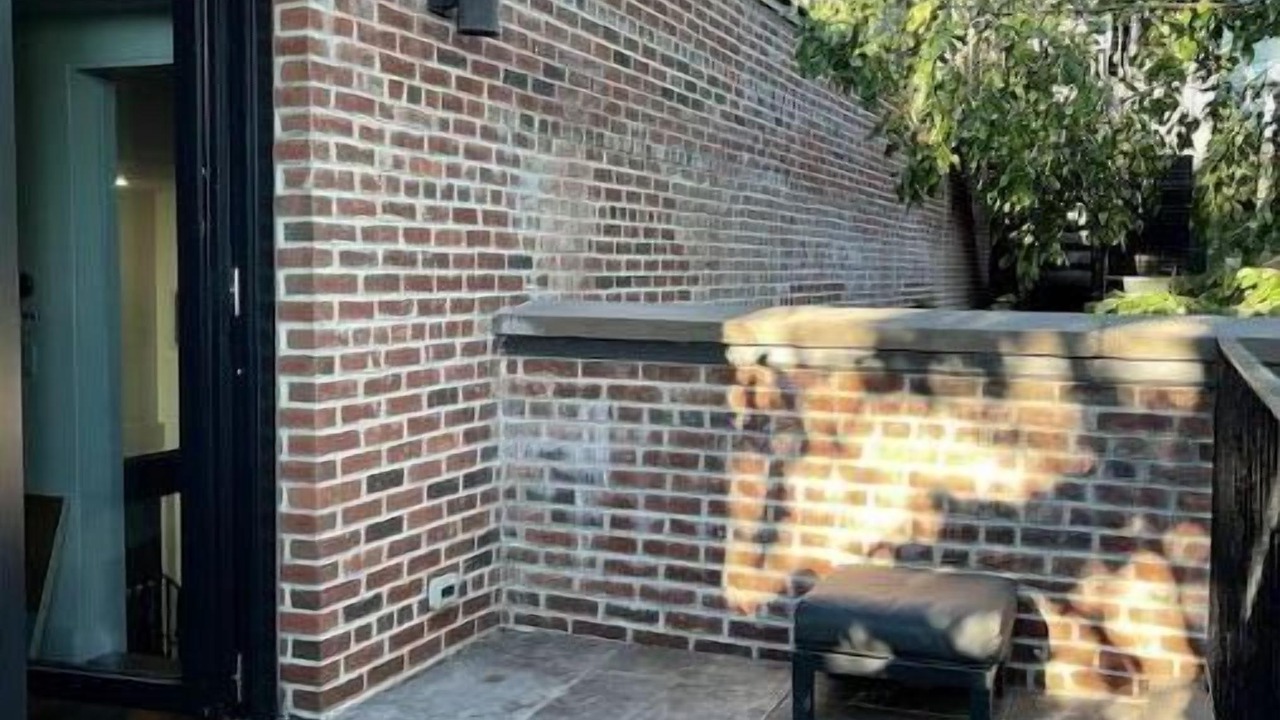 Photo of Others in Williamsburg