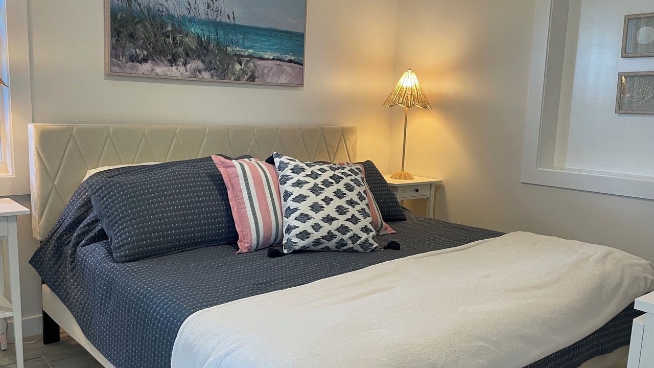 Photo of Bedroom in Treasure Cay