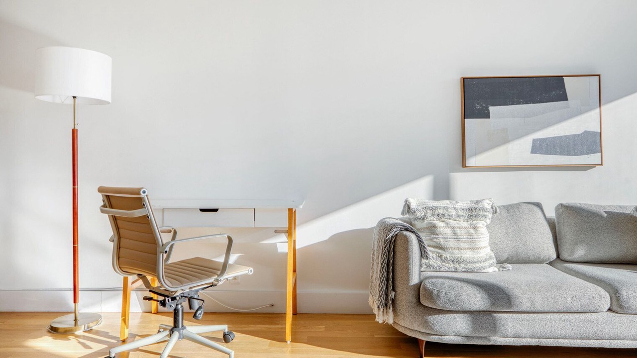 Photo of Livingroom in Manhattan Valley
