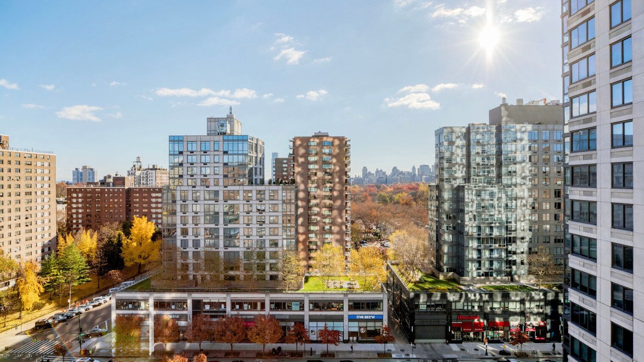 Photo of Outdoor in Manhattan Valley