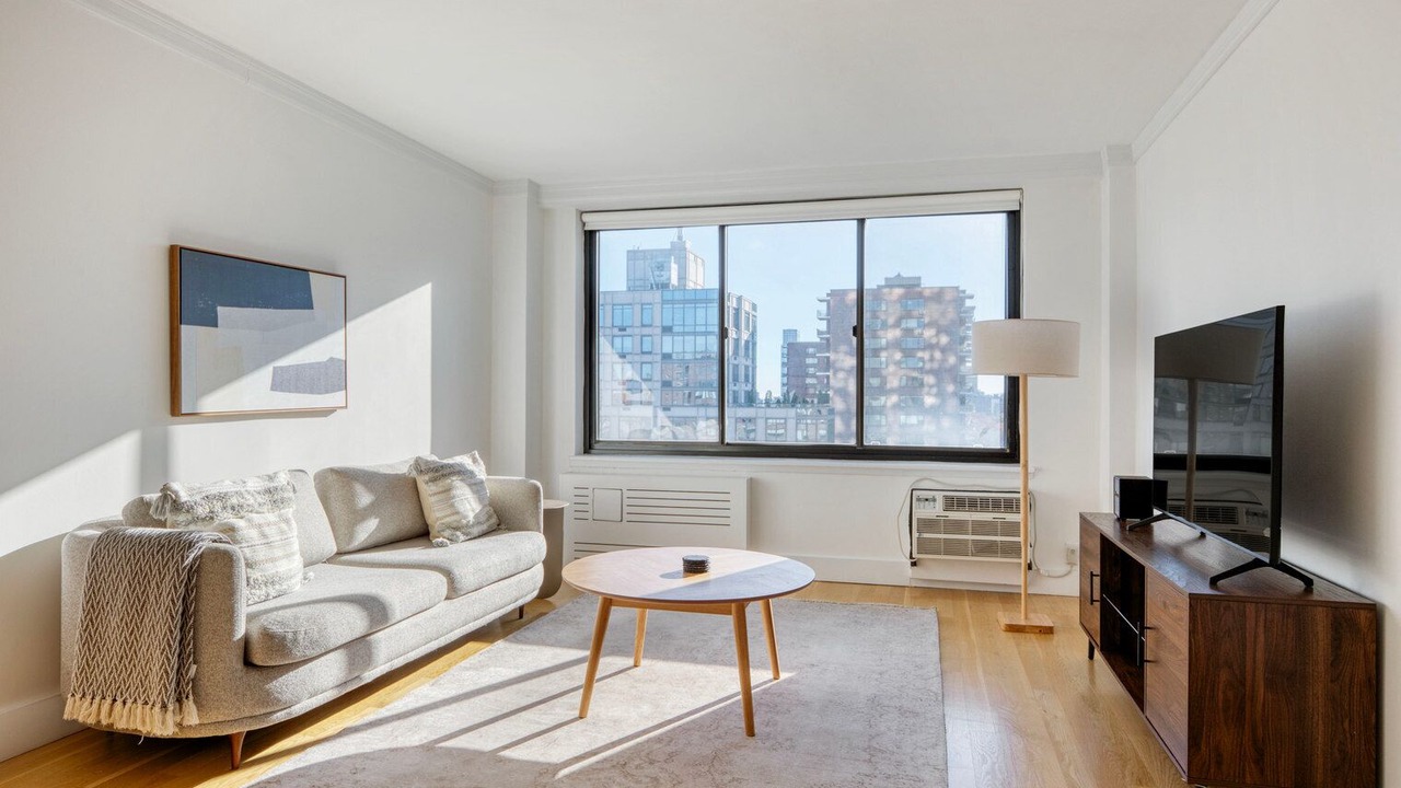 Photo of Livingroom in Manhattan Valley