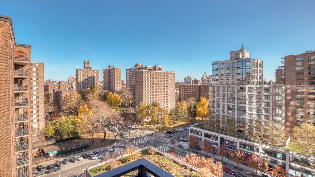 Photo of Outdoor in Manhattan Valley