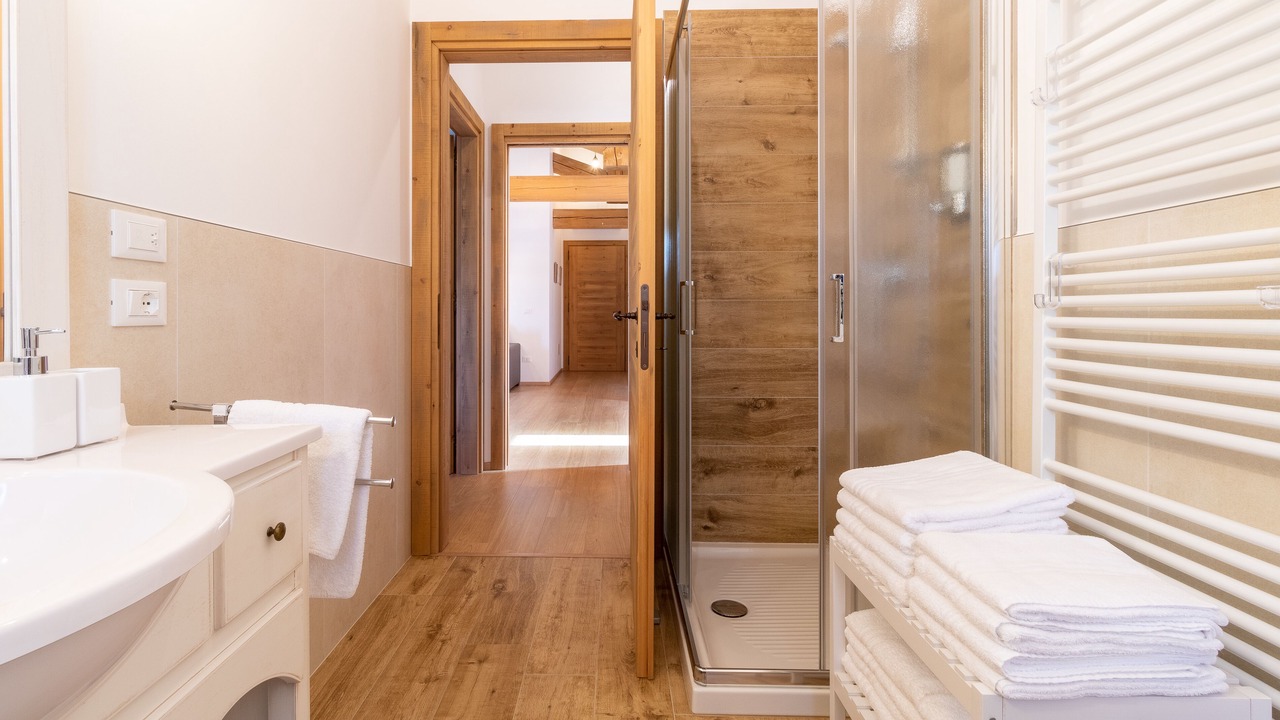 Photo of Bathroom in Marcon