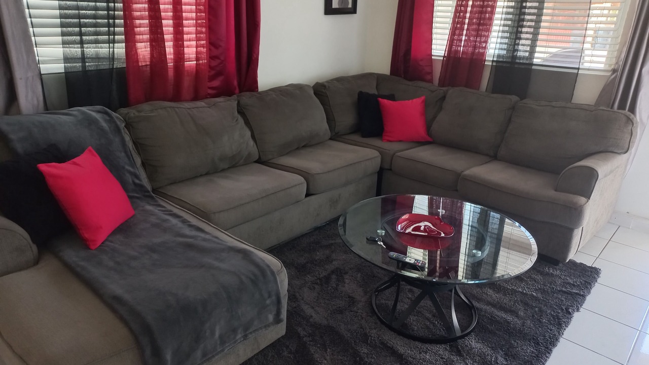 Photo of Livingroom in Caribbean Estates
