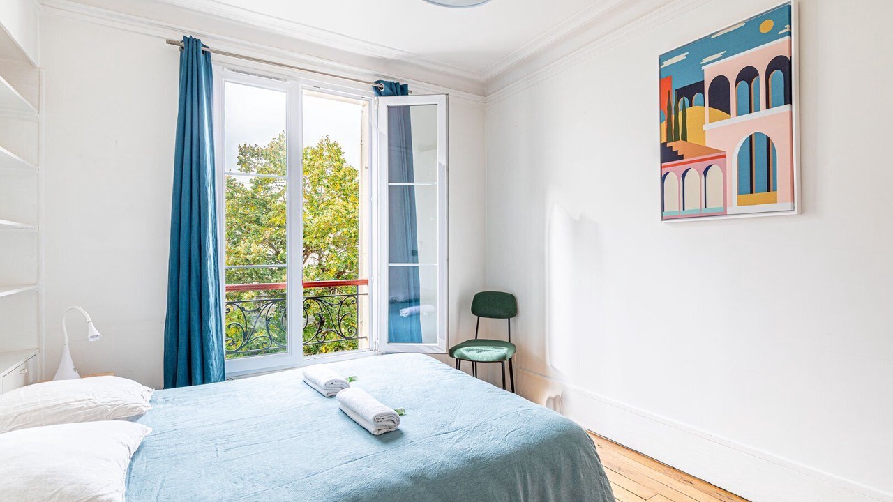 Photo of Bedroom in 15th Arrondissement