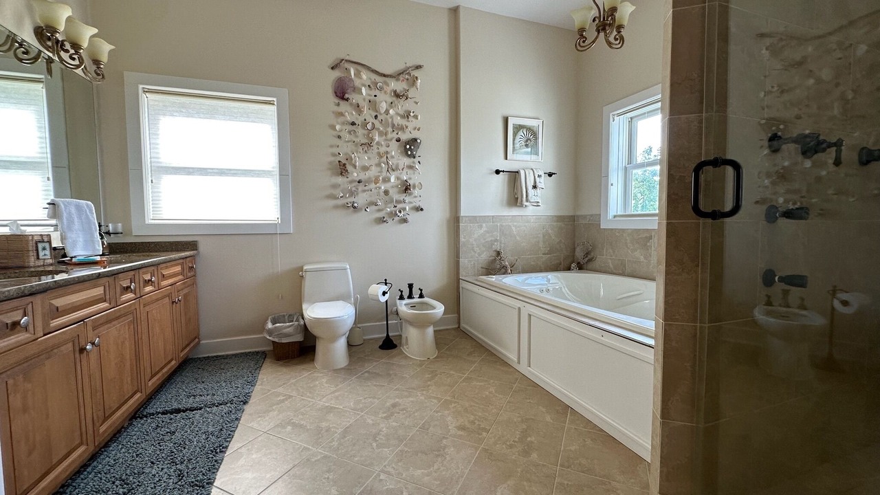 Photo of Bathroom in Jimmy Hill