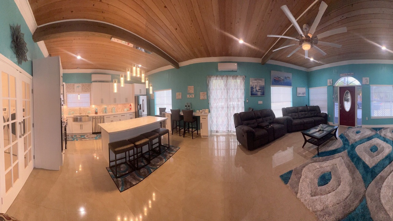 Photo of Livingroom in Tar Bay