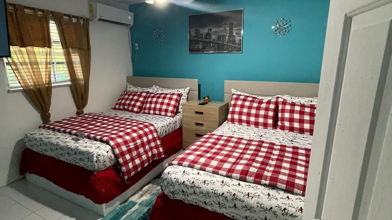 Photo of Bedroom in Nassau